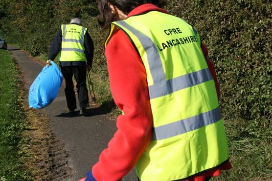 Litter Pick in Samlesbury